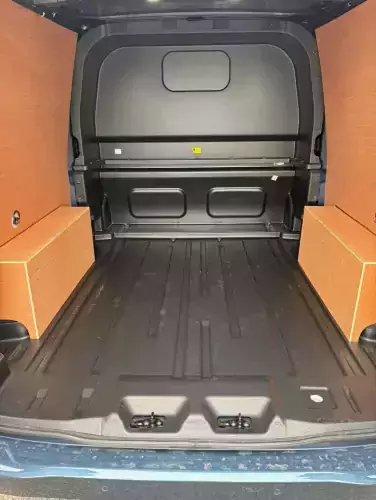 6 Seater Crew Cab